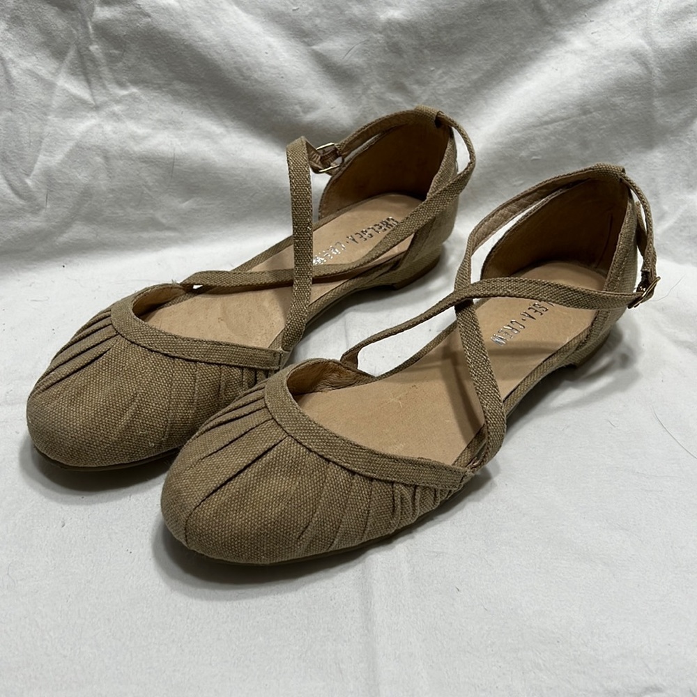 Chelsea Crew Flower Linen D’Orsay Flat size 9